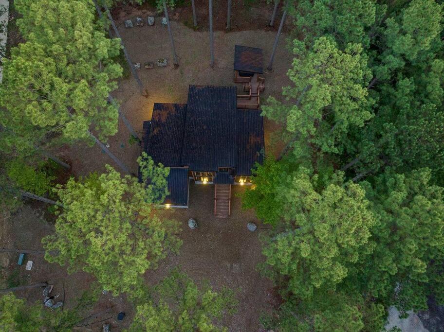 Ember Skye Cabin - 2 Bdr & Bunk Nook/2.5 Bath Broken Bow Εξωτερικό φωτογραφία