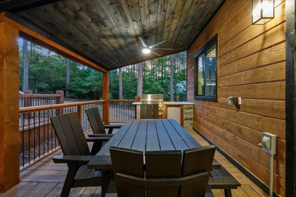Ember Skye Cabin - 2 Bdr & Bunk Nook/2.5 Bath Broken Bow Εξωτερικό φωτογραφία