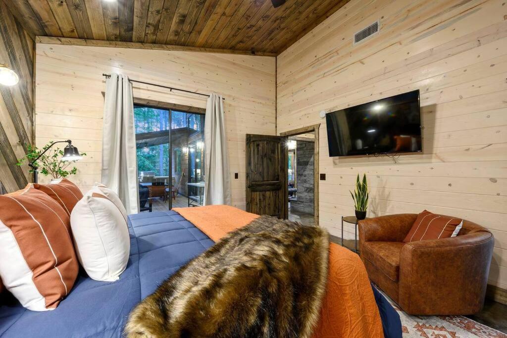 Ember Skye Cabin - 2 Bdr & Bunk Nook/2.5 Bath Broken Bow Εξωτερικό φωτογραφία